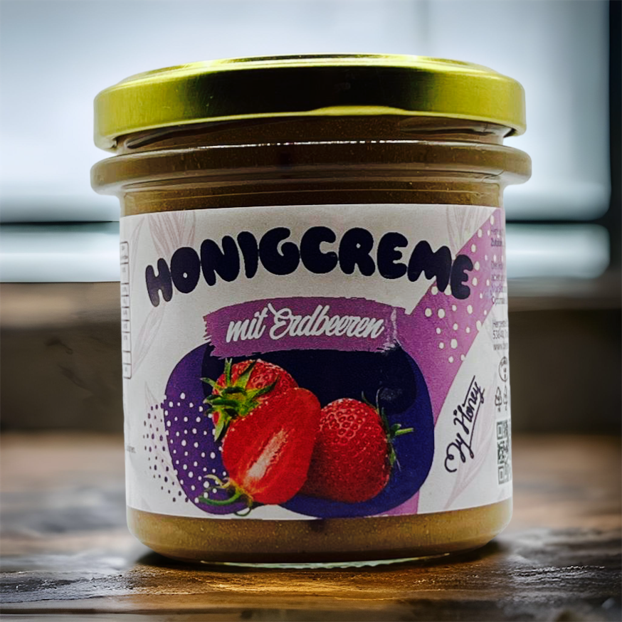 Honigcreme mit Erdbeeren